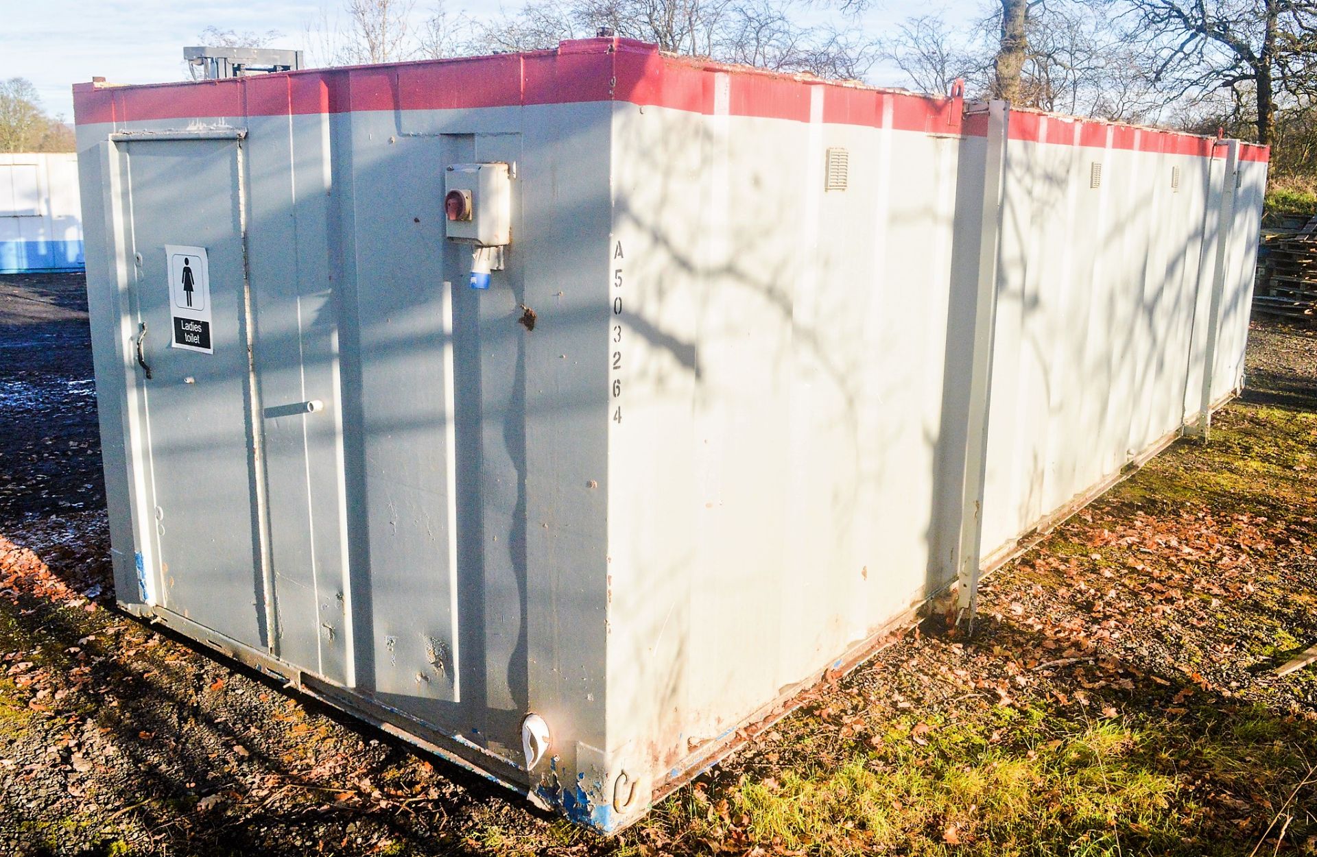 32 ft x 10 ft steel  jack leg anti vandal toilet site unit c/w keys A503264 - Image 3 of 5