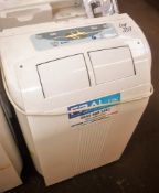 Gree 240v air conditioning unit CH2668