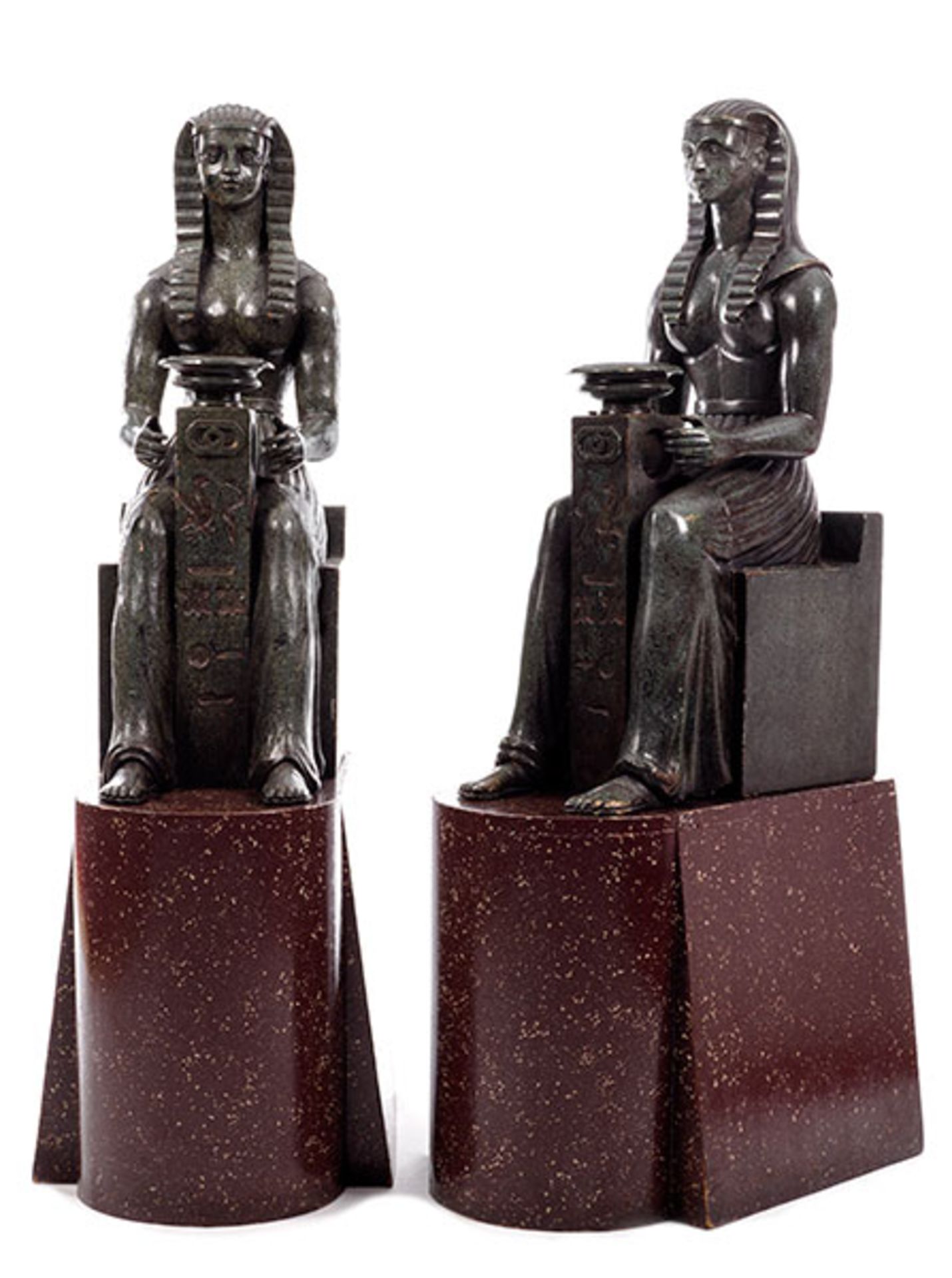 Zwei ägyptische Gottheiten Höhe mit Sockel: 163 cm. Ohne Sockel: 104 cm. Holz, geschnitzt,