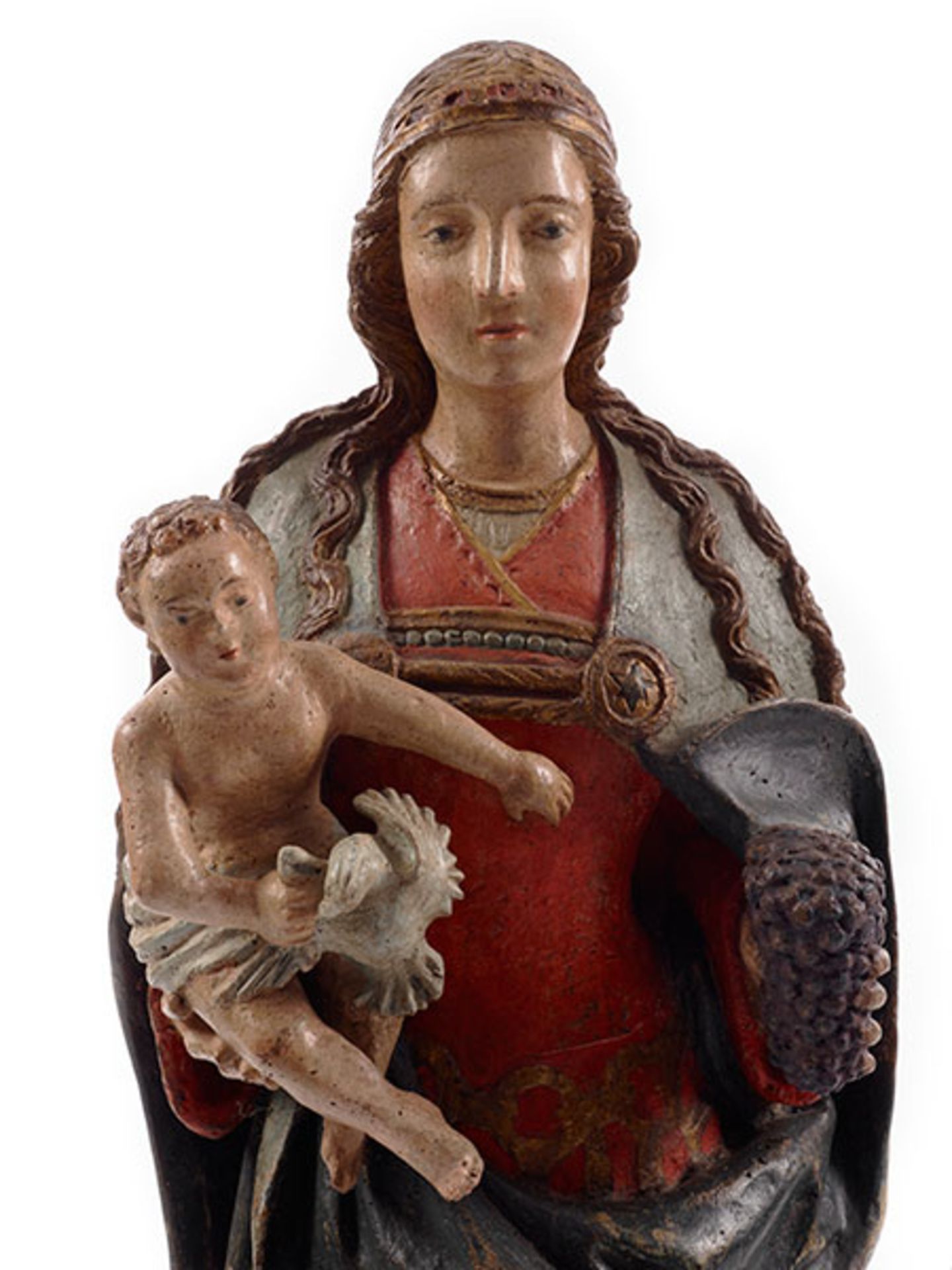 Traubenmadonna Höhe: 108 cm. Um 1500. Vollrund geschnitzt. Aufrecht stehende Madonna, im rechten Arm - Bild 2 aus 3