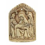 Paxtafel mit Pieta 10,8 x 8,2 x 2,7 cm. Flandern, zweite Hälfte 16. Jahrhundert. Elfenbein,