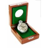 Taschenchronometer der U.S. Navy von "HAMILTON/ LANCASTER PA USA" Durchmesser: 7 cm. Gehäusehöhe: 15