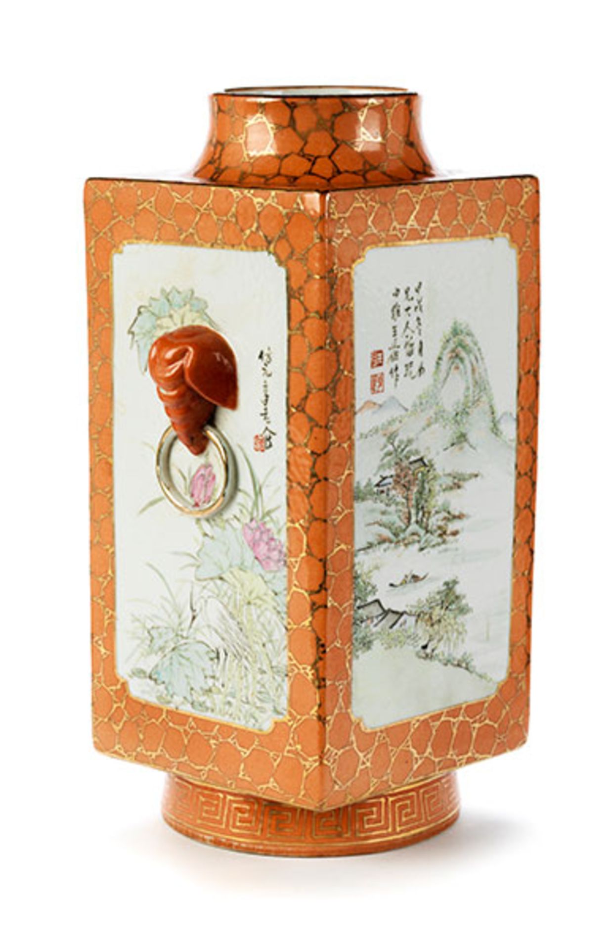 Cong-Vase mit Landschaften Höhe: 30 cm. Bodenseitige eisenrote Siegelmarke. China, 19. - Bild 2 aus 3