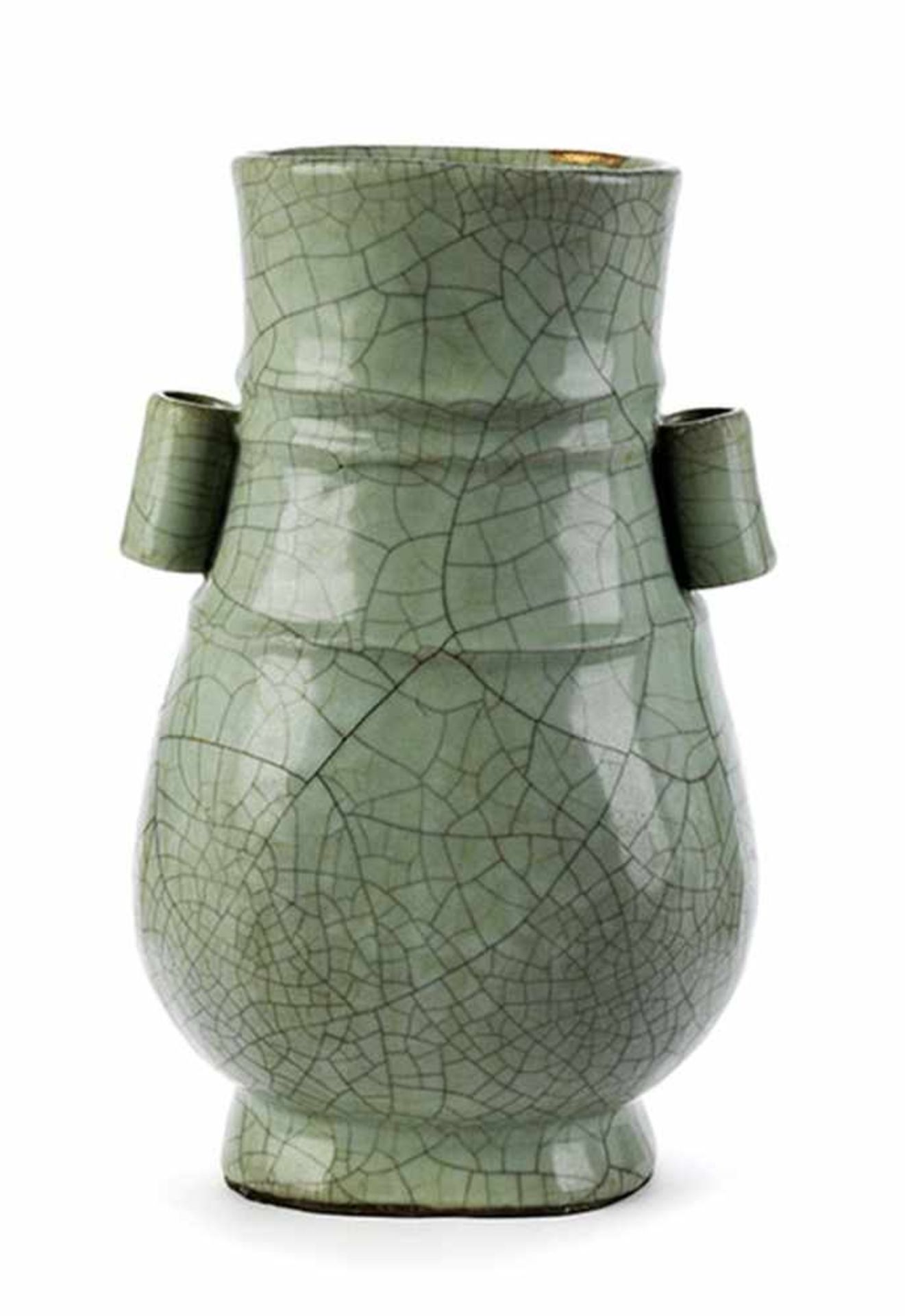 Seladon Hu-Vase Höhe: 27 cm. Bodenseitig vier Etiketten. China. Über unglasiertem Standring der - Bild 3 aus 3