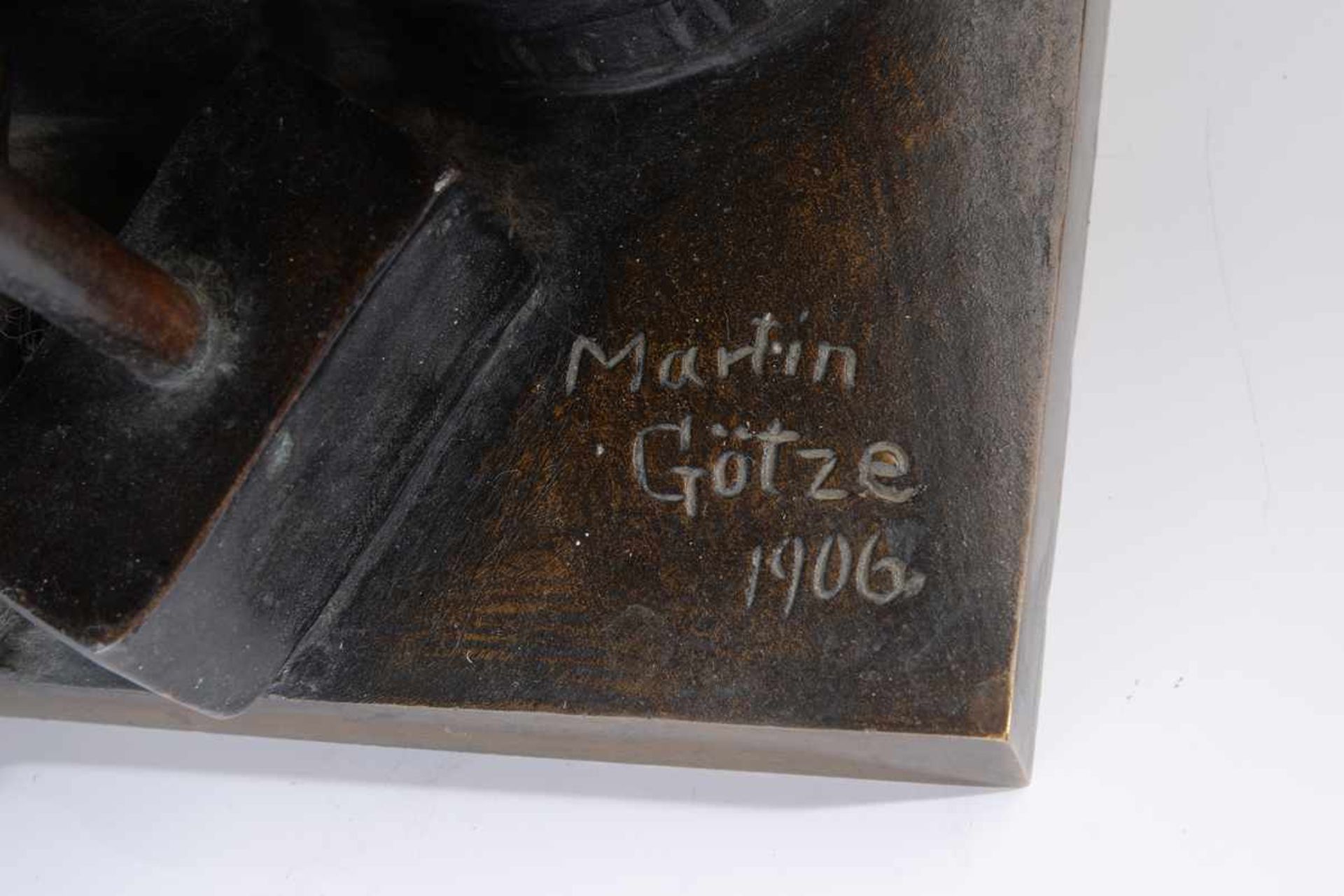 Martin Götze (28.03.1865 Callnberg - 05.12.1928 Berlin). "Venus in der Schmiede des Vulkan". Bronze, - Bild 5 aus 5