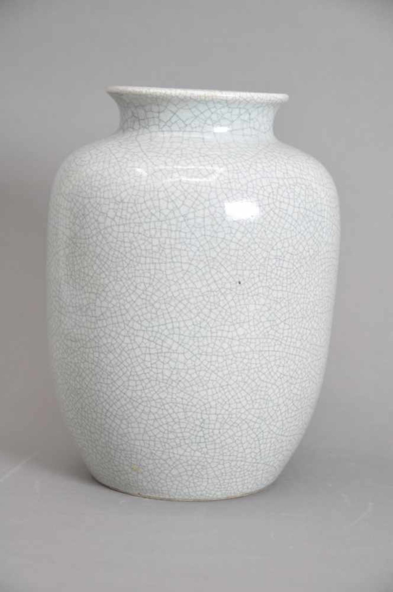 Blumenvase, Richard Uhlemeyer. Richard Uhlemeyer (03.10.1900 Göttingen - 04.11.1954 Hannover).