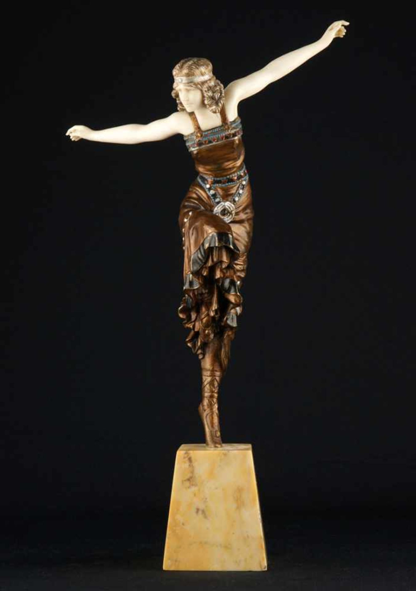 PHILIPPE, PAUL (1870 Thorn - 1930 Paris)."Russian Dancer". Um 1925 (Entwurf). Elfenbein