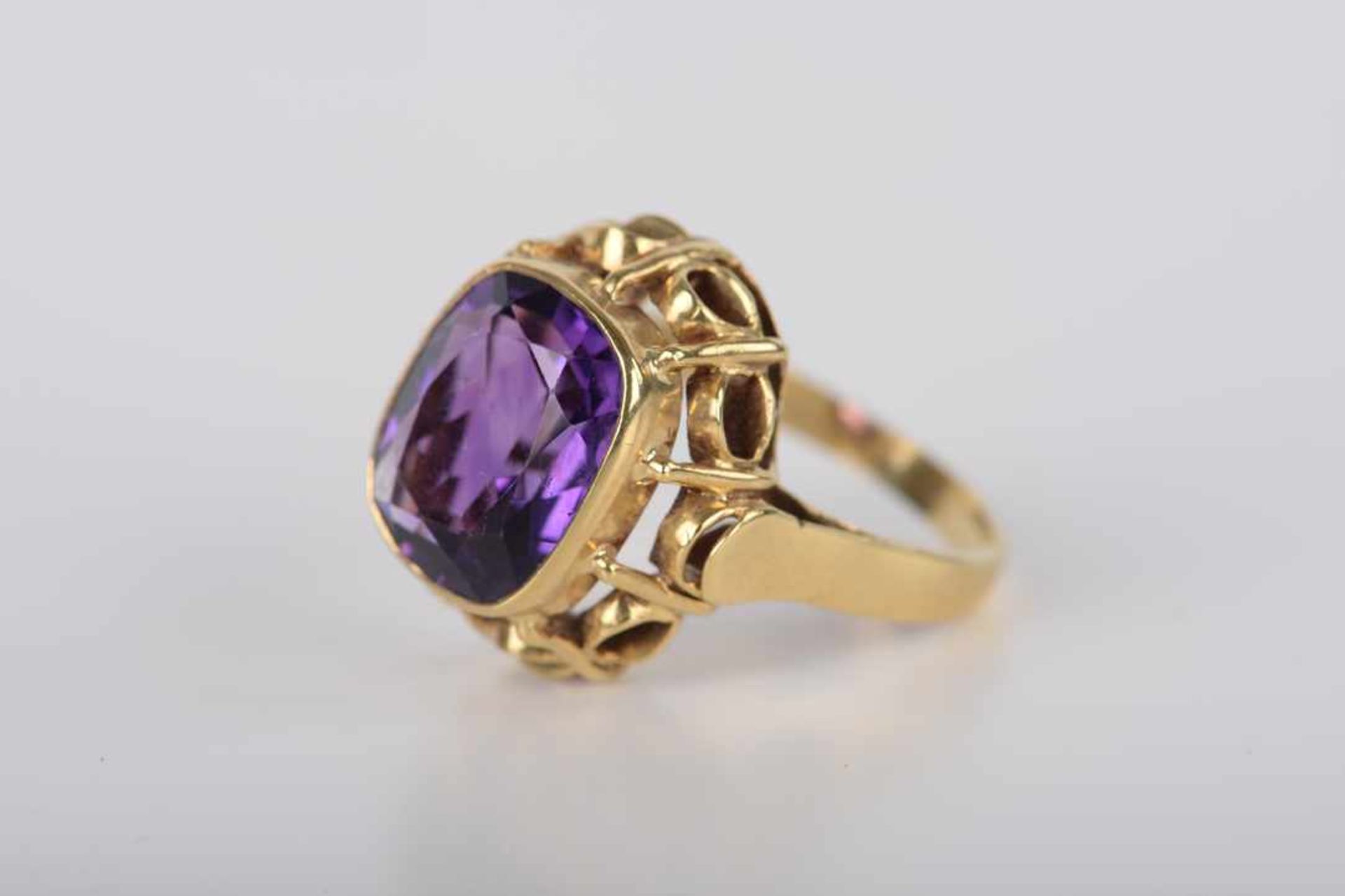 Amethyst-Ring585er Gelbgold, gestempelt Amethyst ca. 11,6 x 10,0 mm Ringweite 53, Gesamtgewicht - Bild 3 aus 7