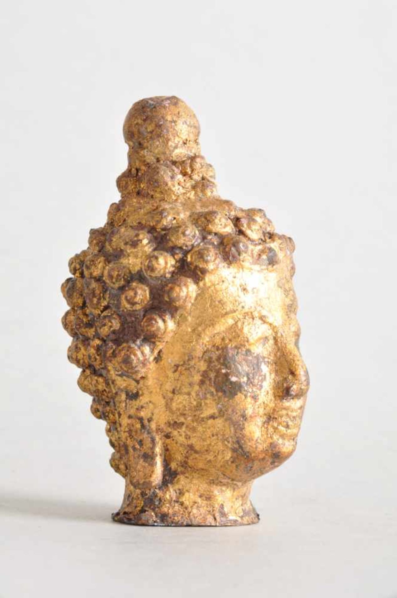 Buddha-Kopf aus Thailand / Siam.Buckellocken und Ushnisha. Antik, wohl frühes 19. Jahrhundert, - Image 3 of 5