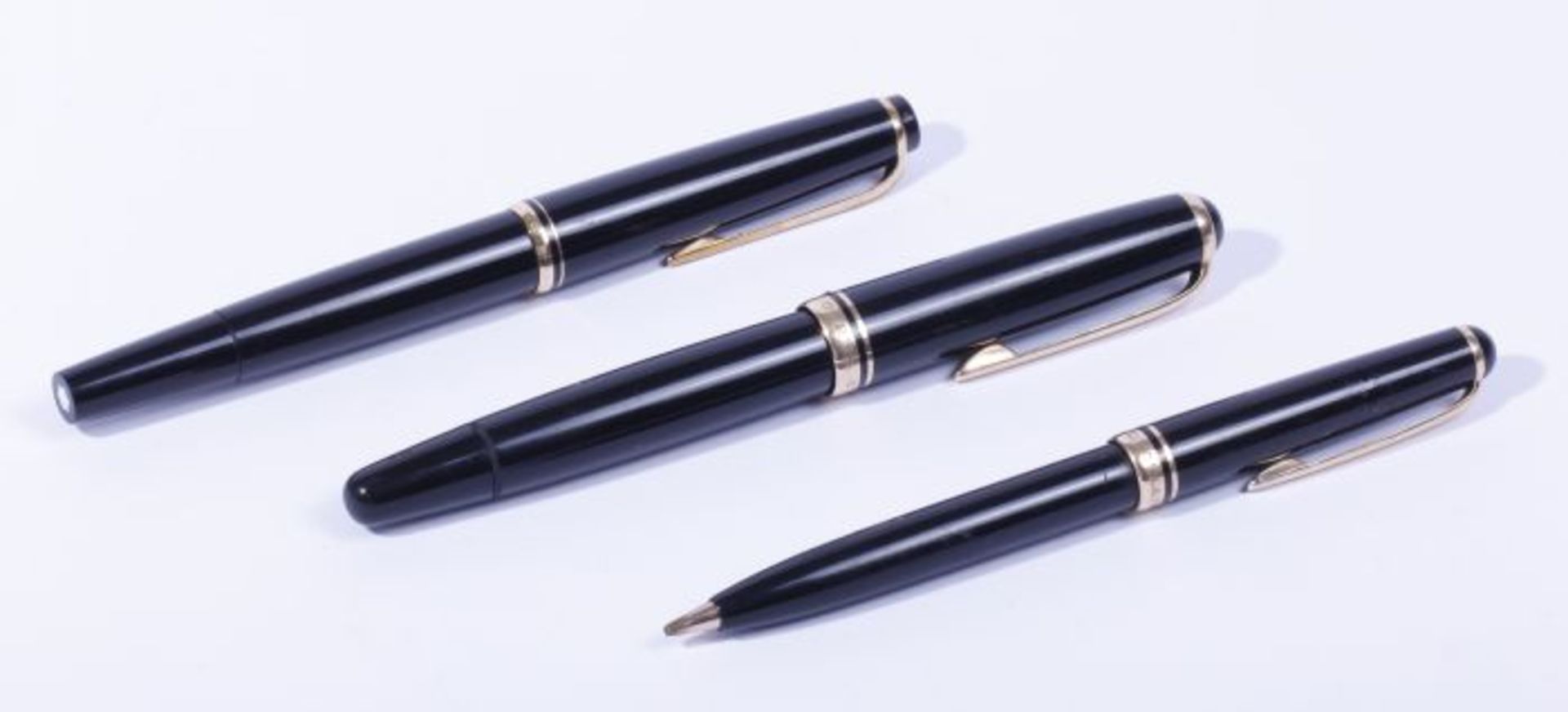 3 Montblanc Schreibgeräte1x Füller 254, 1x Füller No.22, 1x Druckbleistift Pix 275, schwarzes