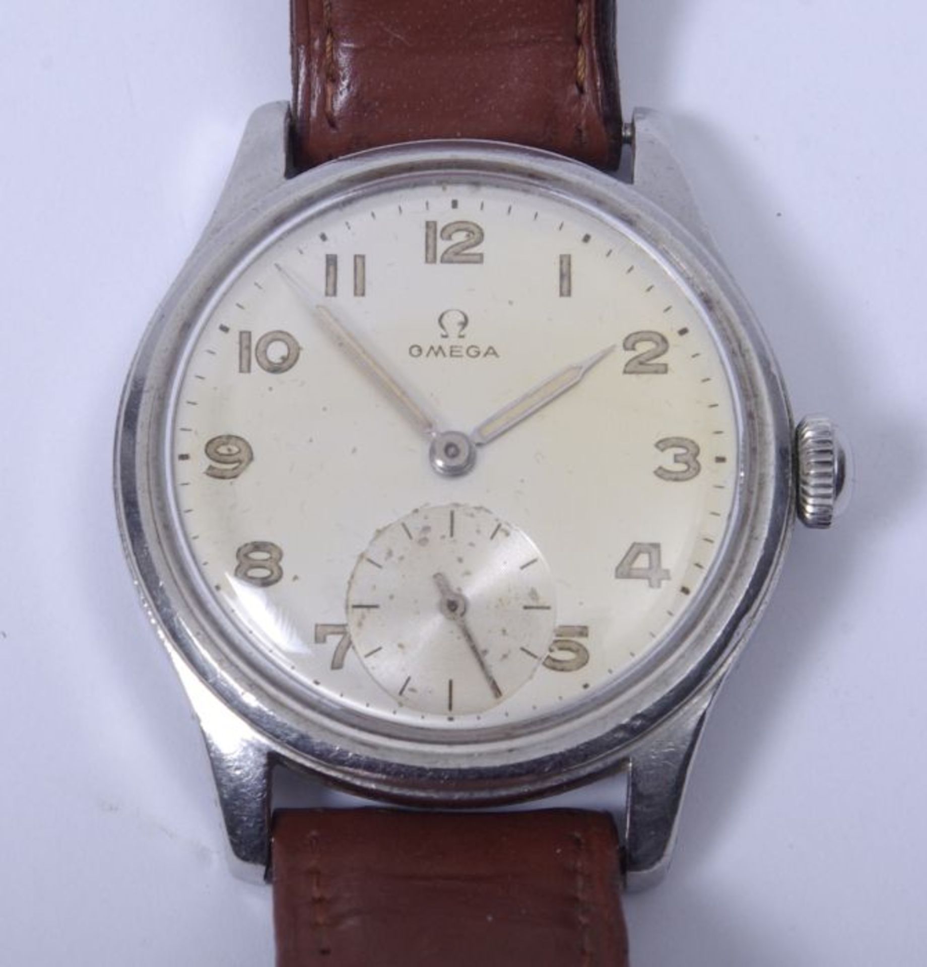 Militärische Omega Suverän Ref. 2400-6Herrenarmbanduhr, Omega Suverän, 1944 für Schweden