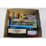 A box of mainly 00/H0 gauge diecast vehicles to include Matchbox