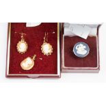 9ct gold shell cameo earrings and pendant set,