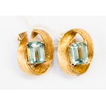 A pair of aquamarine single stone 14ct gold clip earrings,