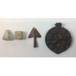 Pendant in Arrow head form, seal box lid, two gaming pieces. (4).