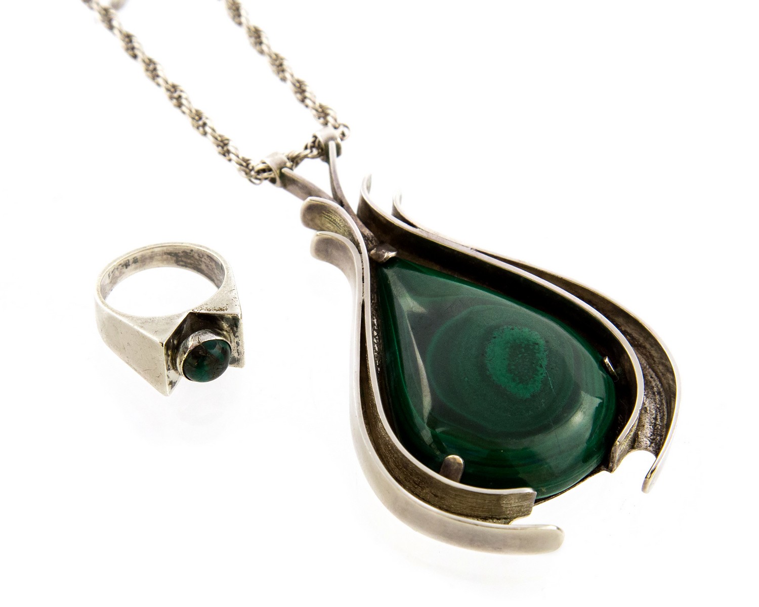 Christopher Milton Stevens, a Modernist malachite and silver pendant, on chain, artichoke form,