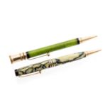 Parker Duofold Senior flat top pencil, green, 1926 and a Streamline pencil in black and pearl,