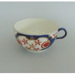 A Worcester Blue Scale Tea Cup.