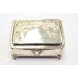 A silver jewellery box, embossed in Art Nouveau design, Birmingham 1904,