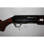 Browning Gold 20 Bore semi automatic shotgun. 27 inch barrel.