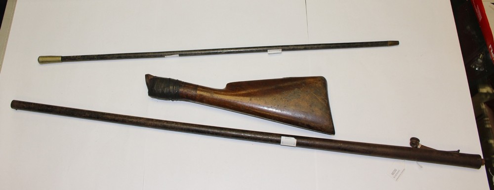 A Percussion cap Poachers Shotgun. 28 inch barrel marked "Day's Patent I R" .Approx 20mm bore.