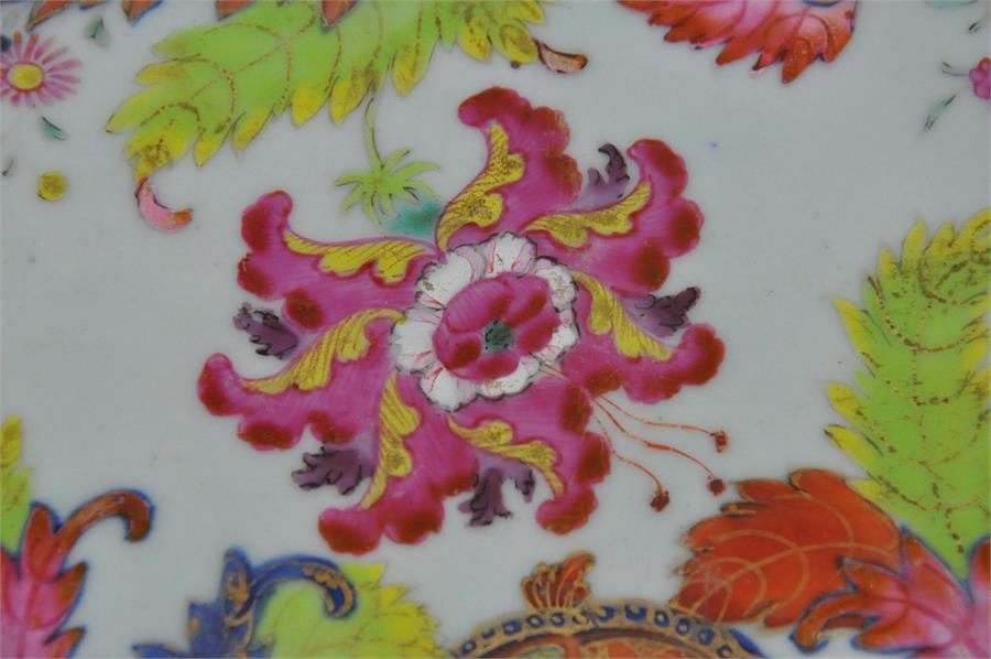 Three Chinese porcelain Qianlong period "Pseudo tobacco leaf" meat platters. 30 x 23 cms - Image 8 of 9