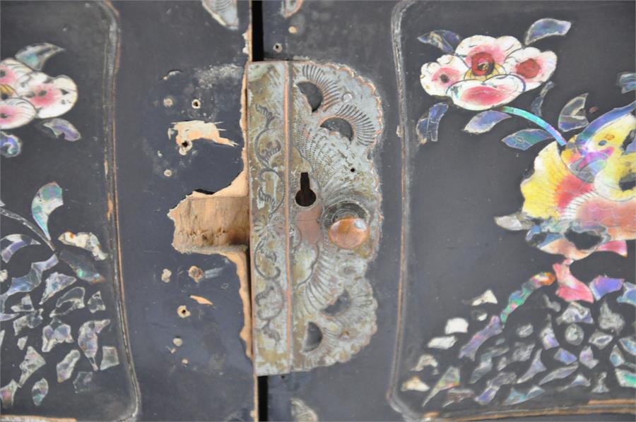 A Chinese black lacquered and mother of pearl inlaid table top cabinet, having painted mother of - Image 3 of 5