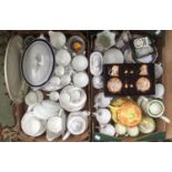 A quantity of dinner and tea wares to include Grosvenor china and Royal Crown Derby,