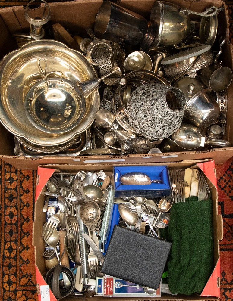 A quantity of silver plated ware and flatware (2 boxes)