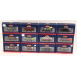 Bachmann: A box of assorted wagons, comprising 37-162 (2), 38-083 (2), 38-134A (2), 37-378 (2),