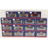 Bachmann: A collection of assorted coaches comprising, 37-038 (2), 37-081F (7), 38-329 (5),