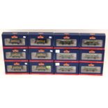 Bachmann: A collection of assorted wagons comprising 37-502D (6) and 37-208 (6) (1 box)