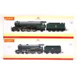 Hornby: A boxed 'Grimsby Town', BR 4-6-0, Class B17/6 locomotive, 61650, R2922,