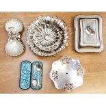 Collection of silver plate including cased preserve spoons, fruit basket,