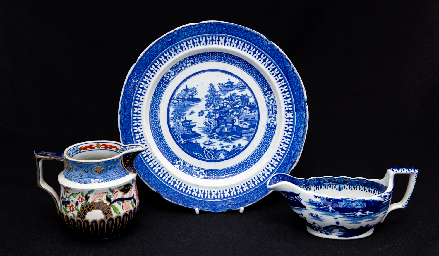 Three items of early 19th Century Stephen Folch Ironstone blue & white china, circa 1825,