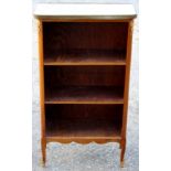 An early 20th Century Louis XVI style marble topped open bookcase of small proportions, 89cm high,