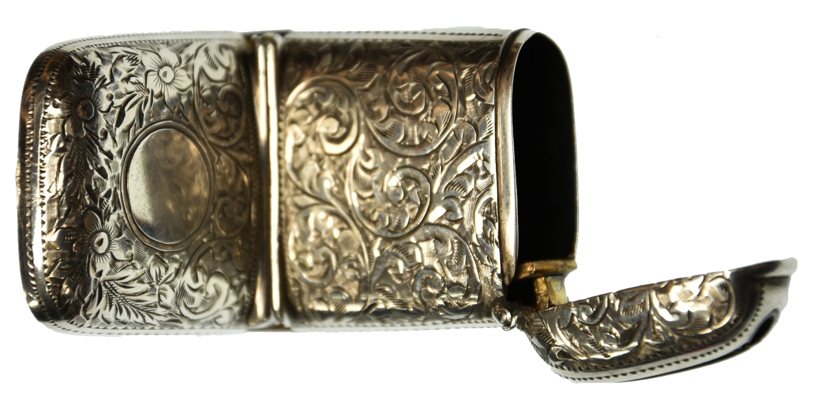A silver sovereign vesta case with foliate and scroll engraving af - Image 3 of 3