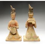 Chinese Tang Dynasty Musician Tomb Figure Pair, 618-906 AD A pair of ceramic statuettes of female