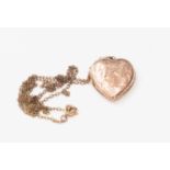 A 9ct gold heart shaped locket/charm