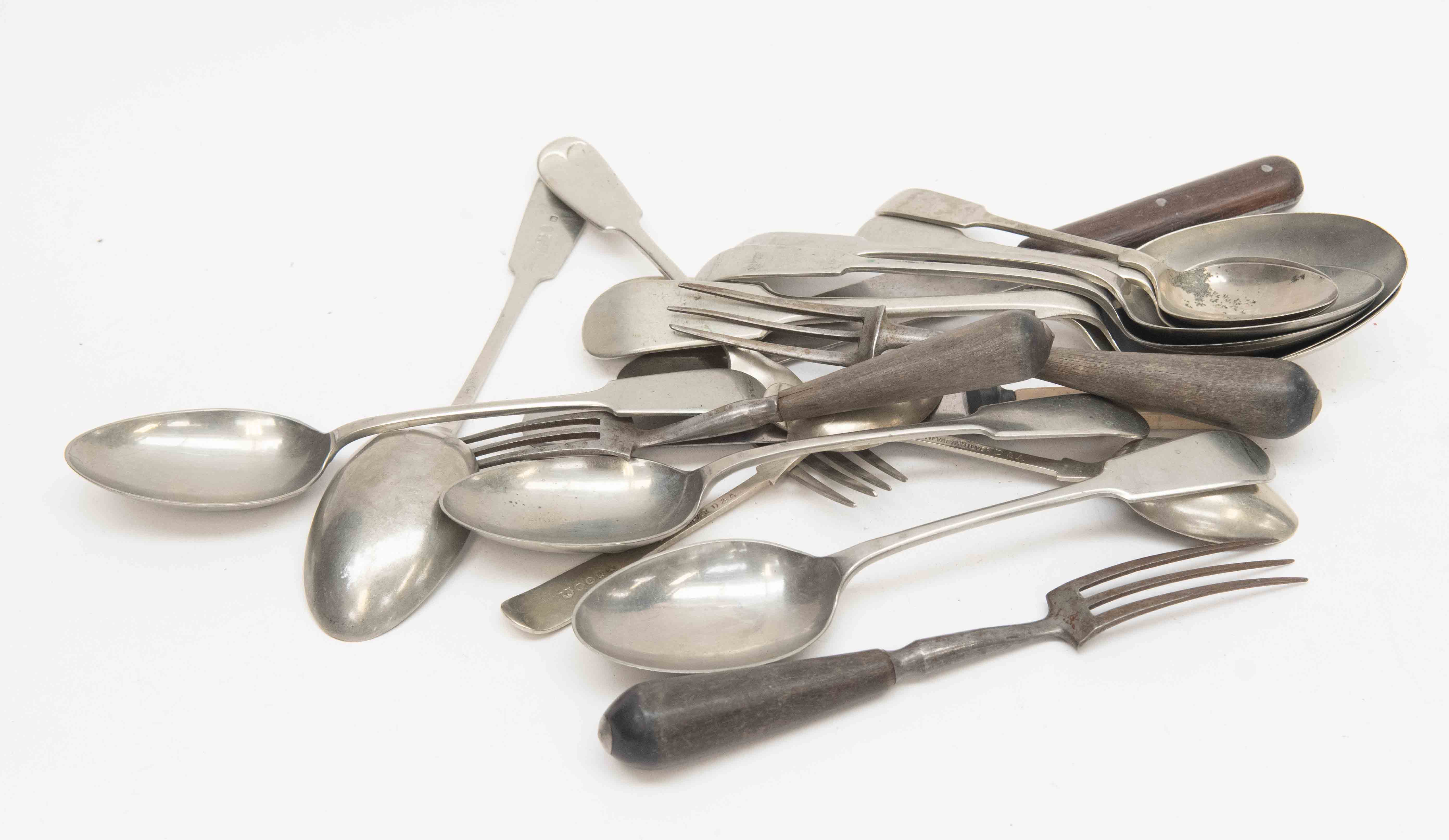 A collection of horn and plated flatware to include knives,