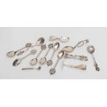 Assorted silver spoons, including feeders, Continental, souvenir, etc, sugar nips, 5.