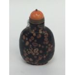 A plum blossom snuff bottle