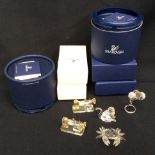 A collection of assorted Swarovski, comprising two model sewing machines with boxes, Crab,