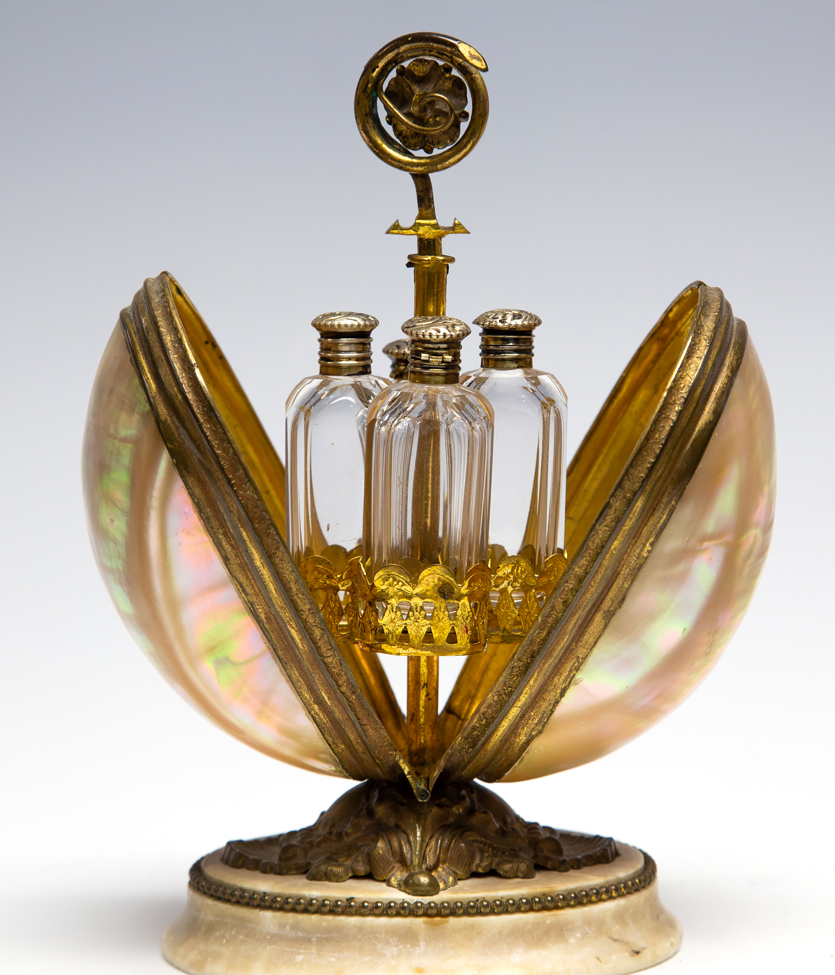 A 19th Century Palais Royale scent bottle etui,