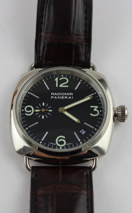 A scarce gentleman's 18ct. white gold Panerai Radiomir 40MM OG automatic chronometer wrist watch, - Image 4 of 11