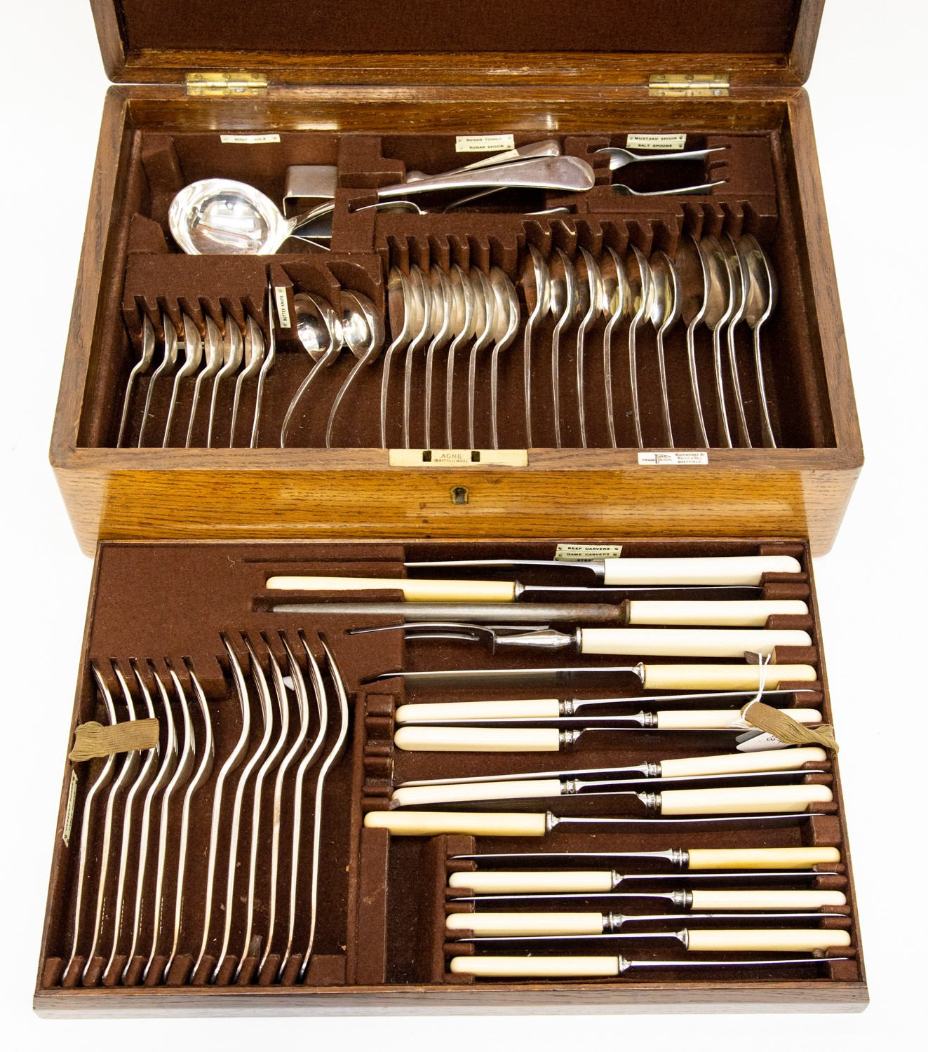 A Walker and Hall plated flatware set in and out canteen