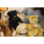 One box of assorted bears, mainly consisting of Steiff,