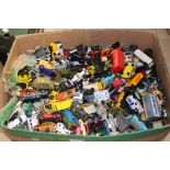 A quantity of modern diecast vehicles including Matchbox, Corgi,