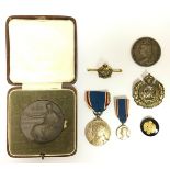 WW2 British 15ct gold Royal Engineers sweetheart brooch, George V, approx 4.