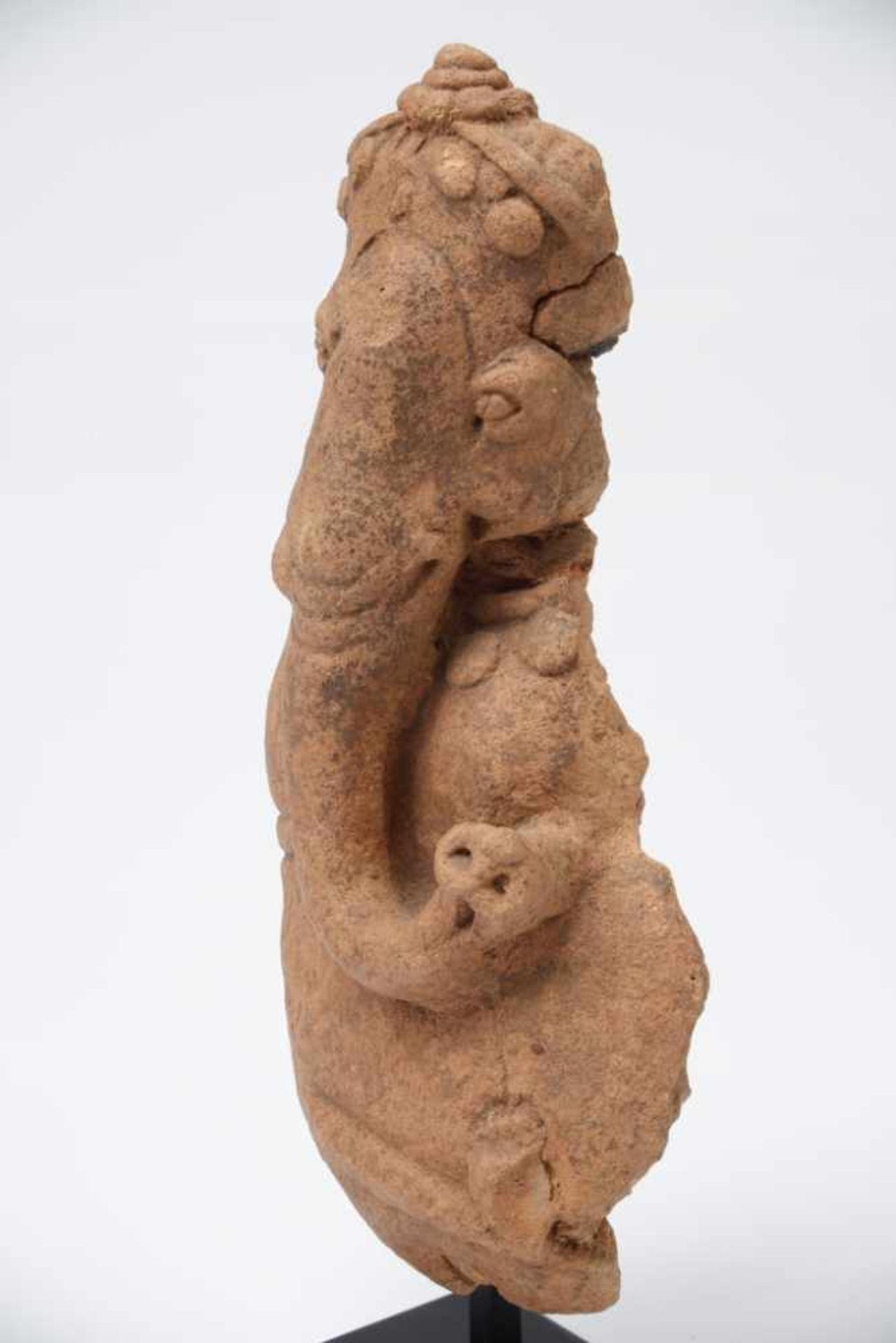 GANESHA Clay, India, 5th - 6th centuy, H: 29 cm / W: 14 cm Unusal body of Ganesha, - Bild 3 aus 3